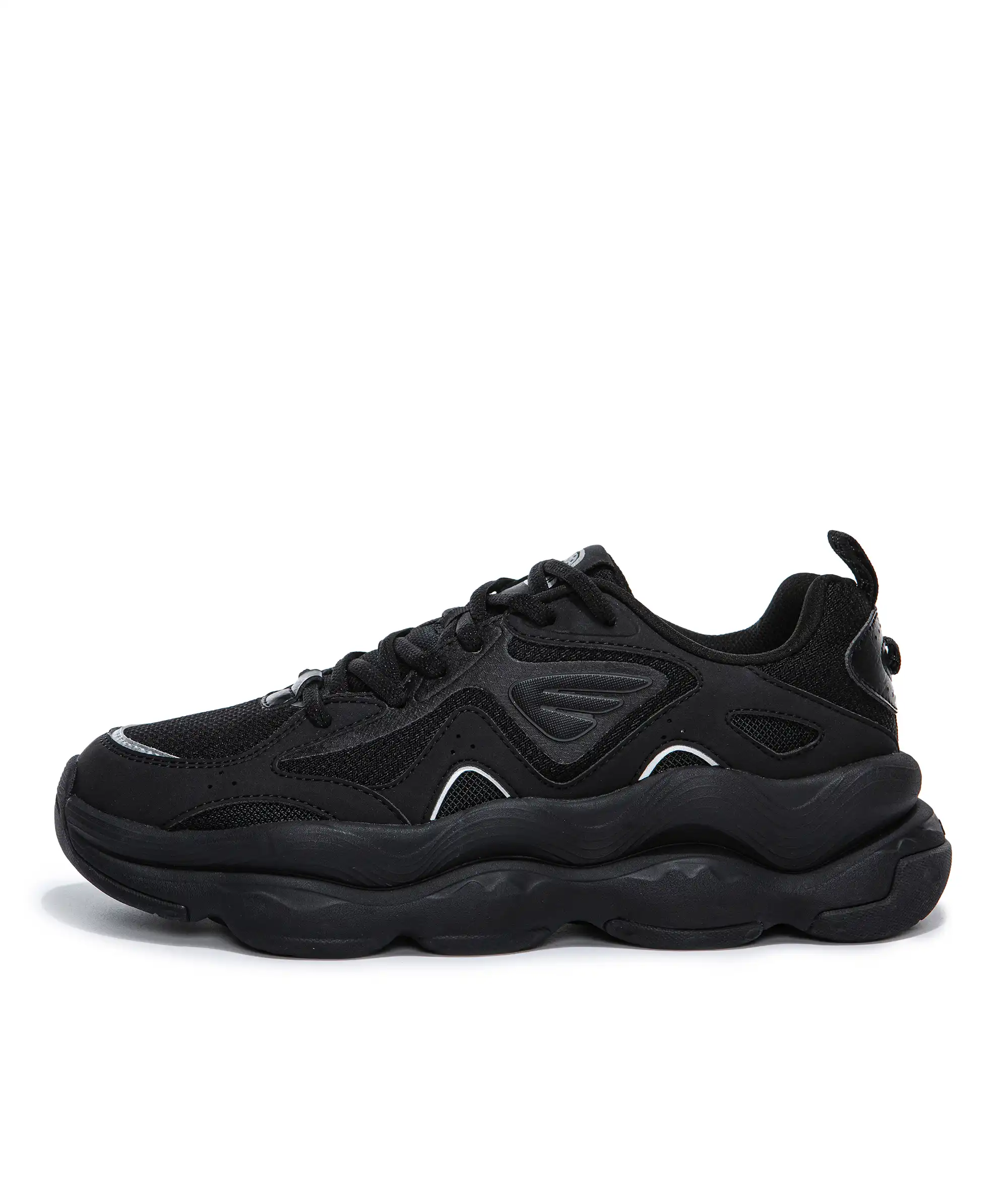 11126102200-008_A Training Shoes – Image 1